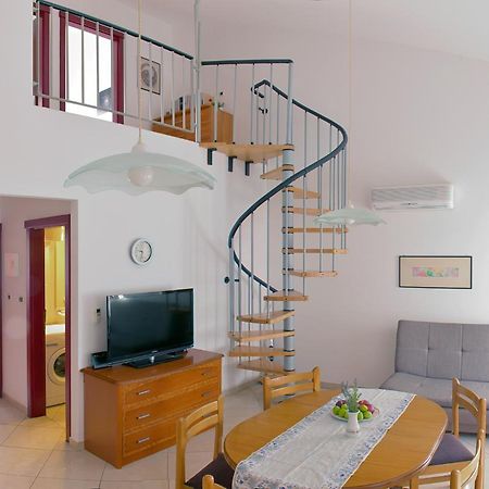 Apartament Pino Pula Zewnętrze zdjęcie