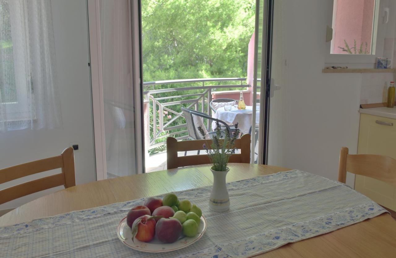 Apartament Pino Pula Zewnętrze zdjęcie