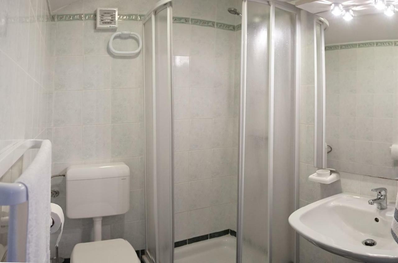 Apartament Pino Pula Zewnętrze zdjęcie